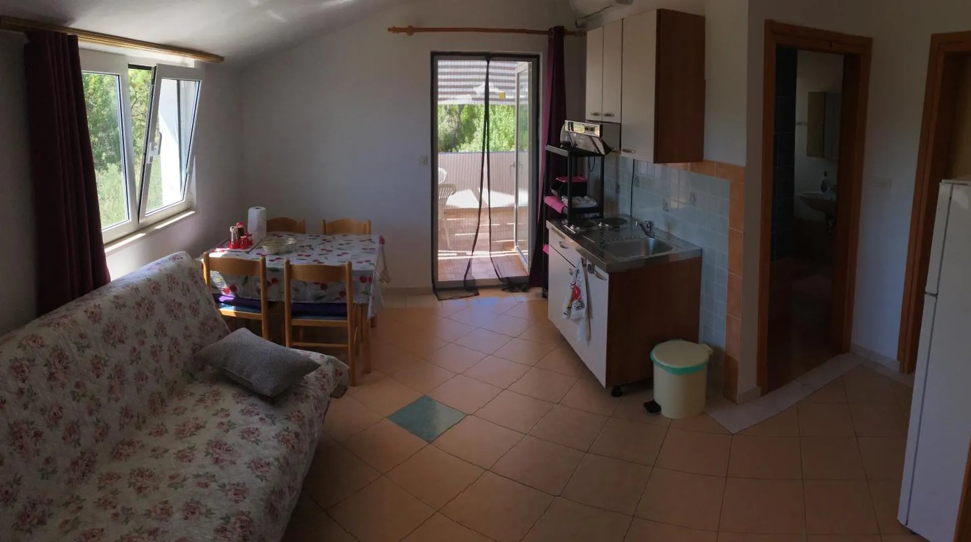 Cosy Apartments 100 M From The Beach Dobropoljana